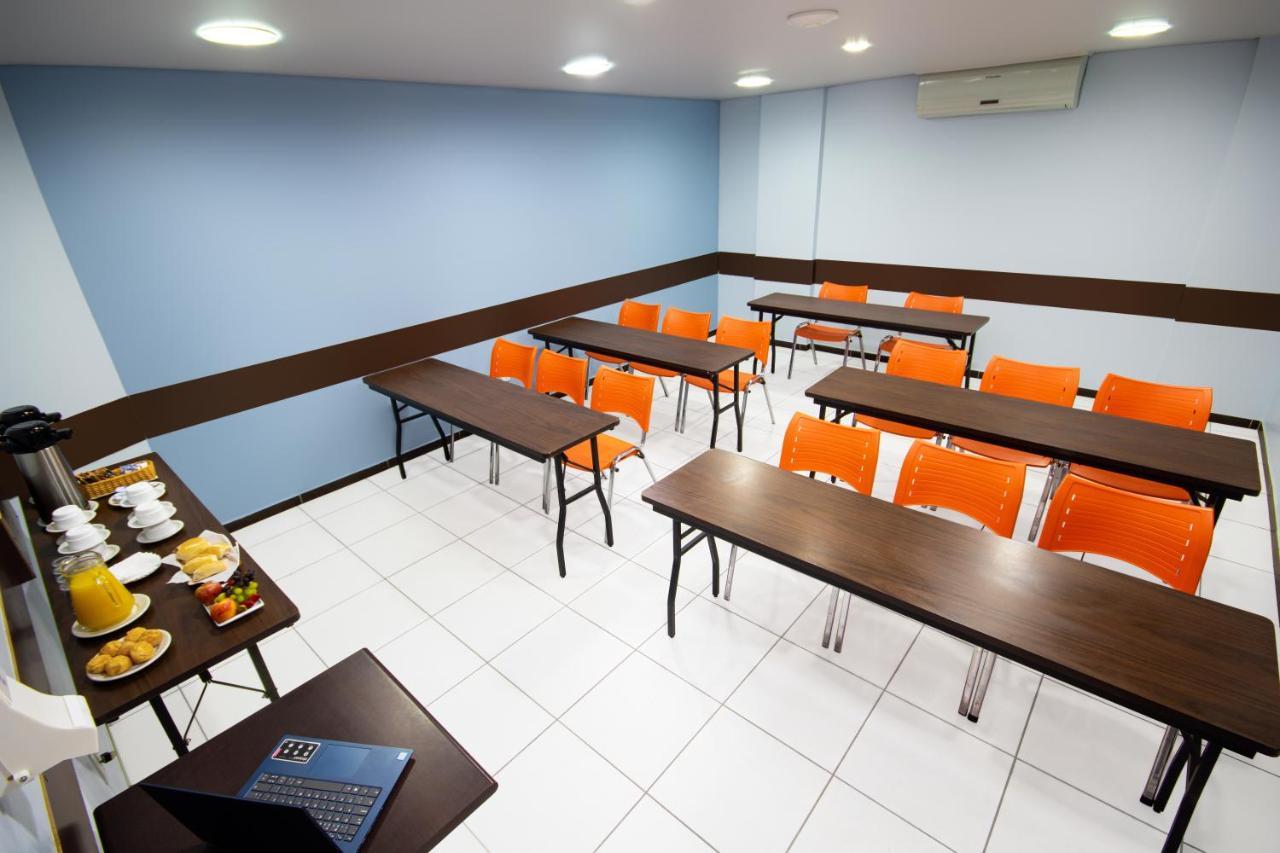 Hotel Dan Inn Sao Carlos By Nacional Inn Экстерьер фото