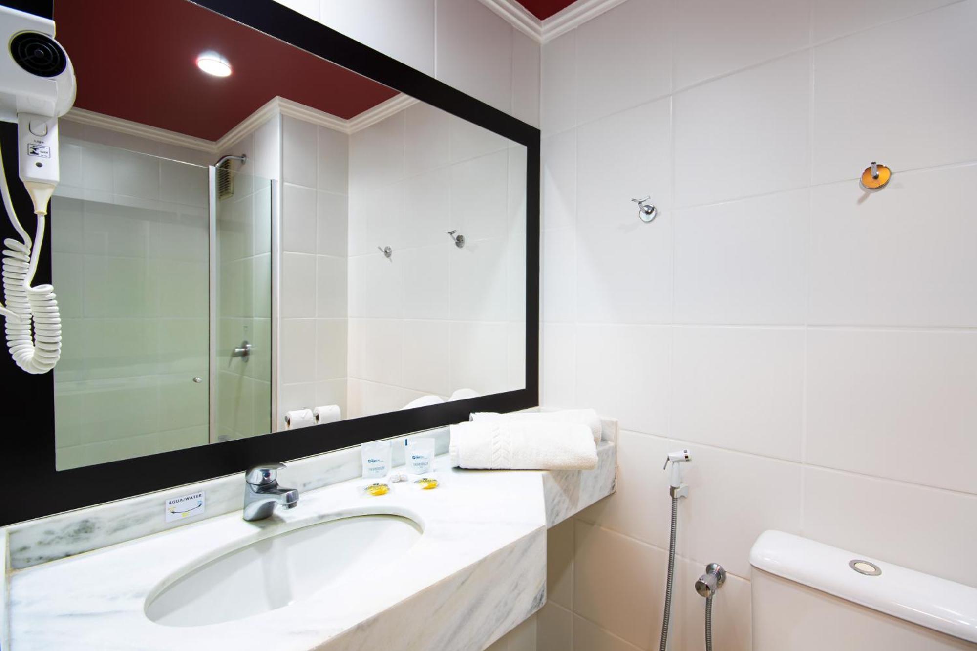 Hotel Dan Inn Sao Carlos By Nacional Inn Экстерьер фото