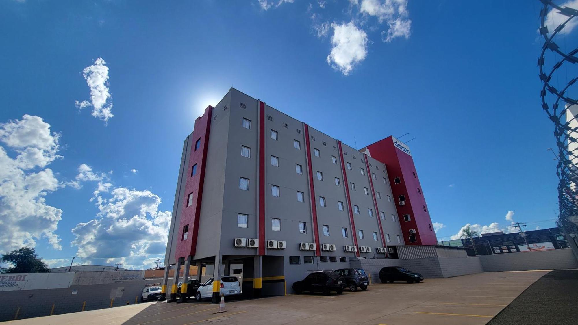 Hotel Dan Inn Sao Carlos By Nacional Inn Экстерьер фото