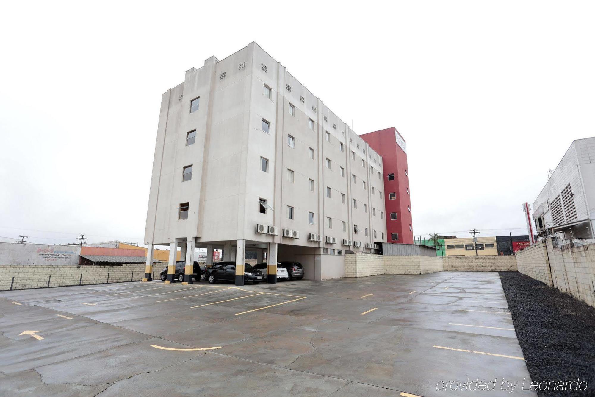 Hotel Dan Inn Sao Carlos By Nacional Inn Экстерьер фото