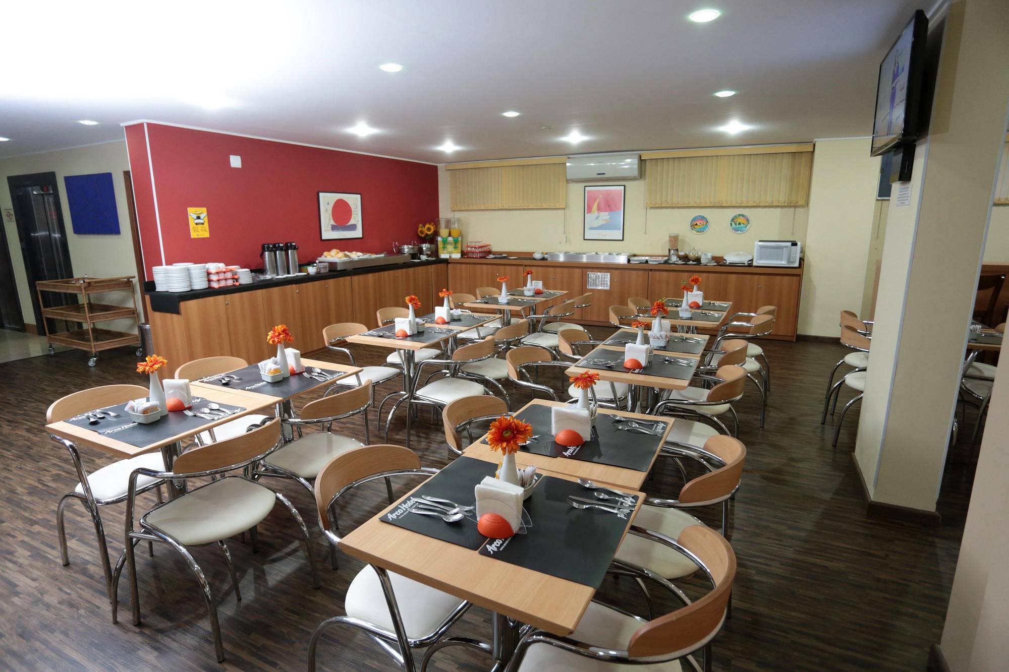 Hotel Dan Inn Sao Carlos By Nacional Inn Экстерьер фото